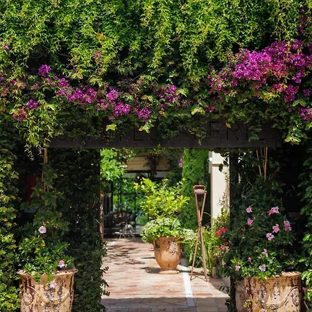 La Sainte Valerie Adults Only Hotel 4*