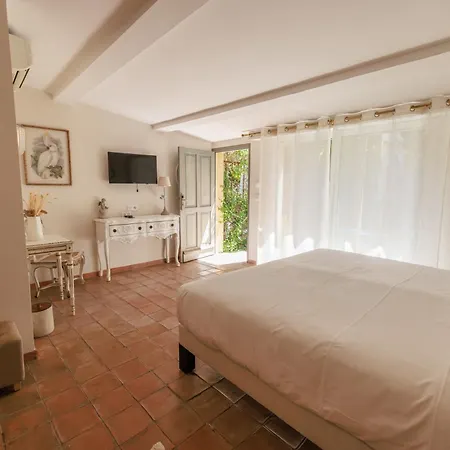 La Sainte Valerie Adults Only Hotell 4*